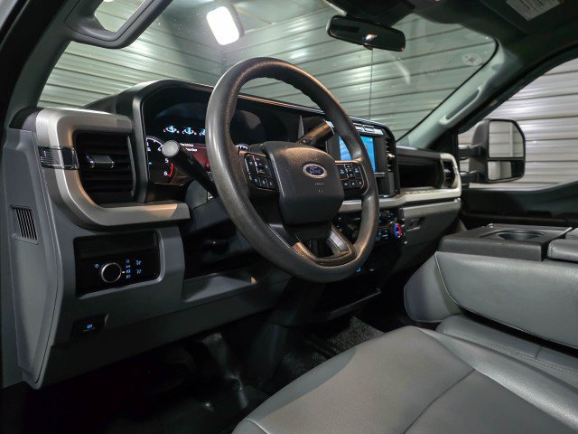 Used 2023 Ford F350 XL AWD/4WD image 15