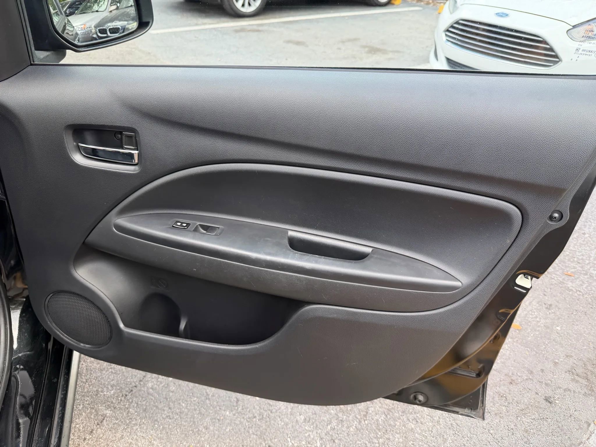 Used 2015 Mitsubishi Mirage ES image 22