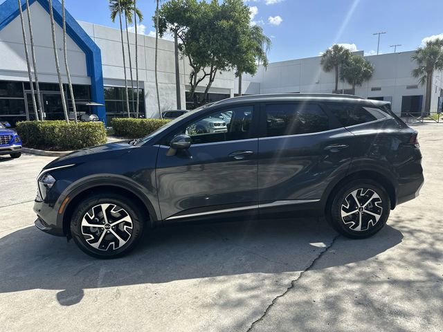 Used 2023 Kia Sportage EX AWD/4WD image 30