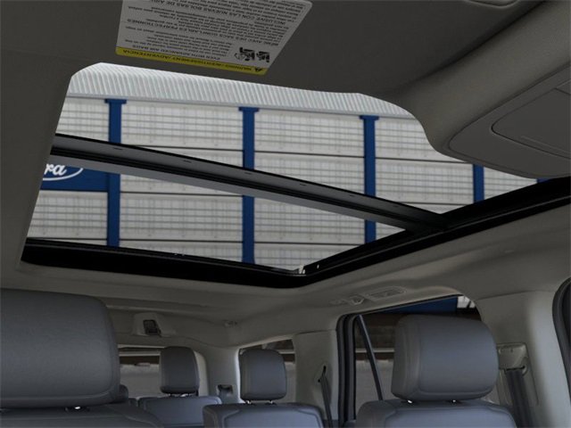 New 2025 Ford Expedition Active image 22