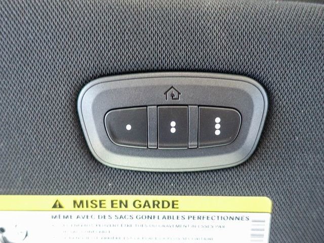 New 2026 Chrysler Pacifica Select image 21