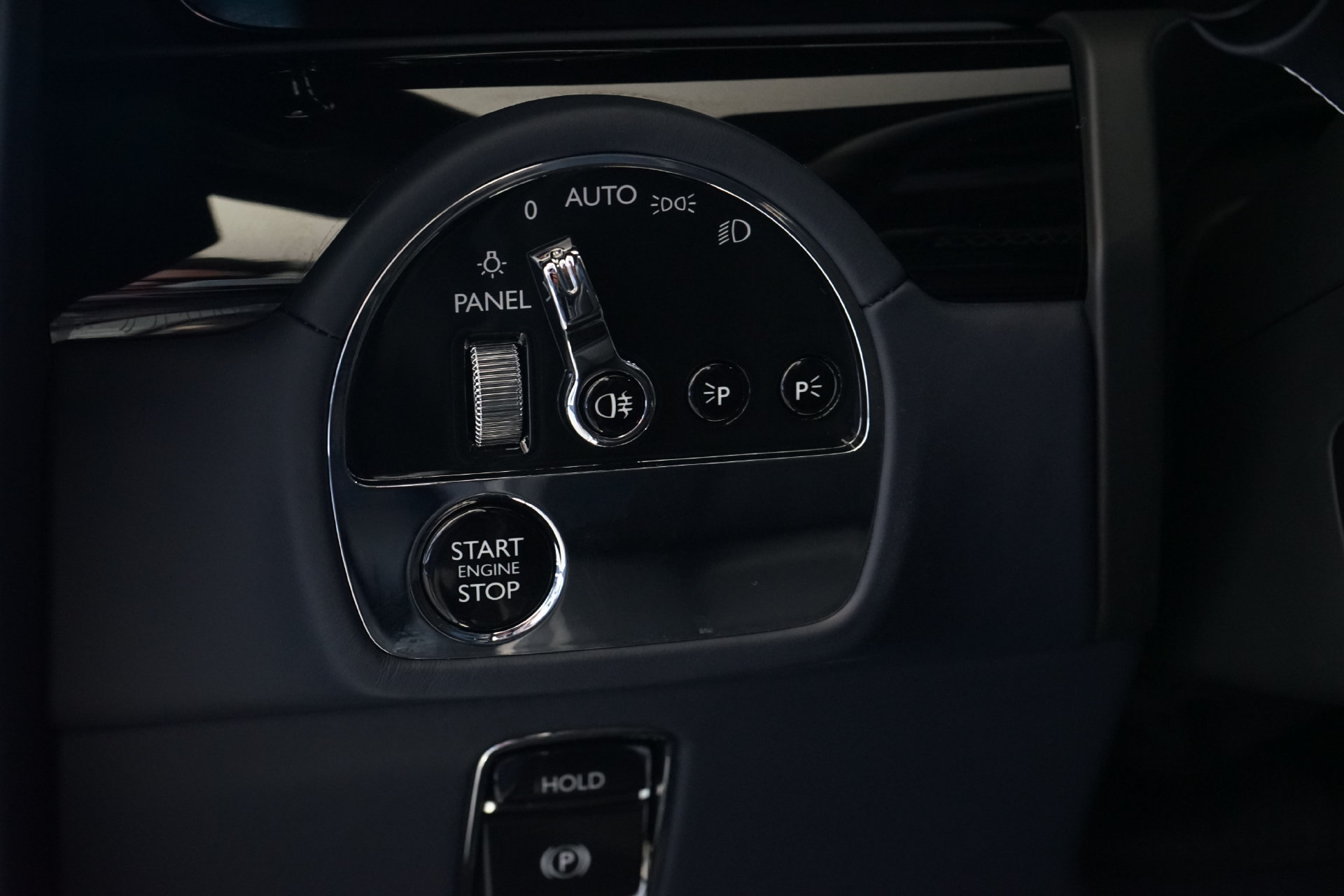 Used 2024 Rolls-Royce Spectre w/ Spectre Launch Package AWD/4WD image 31