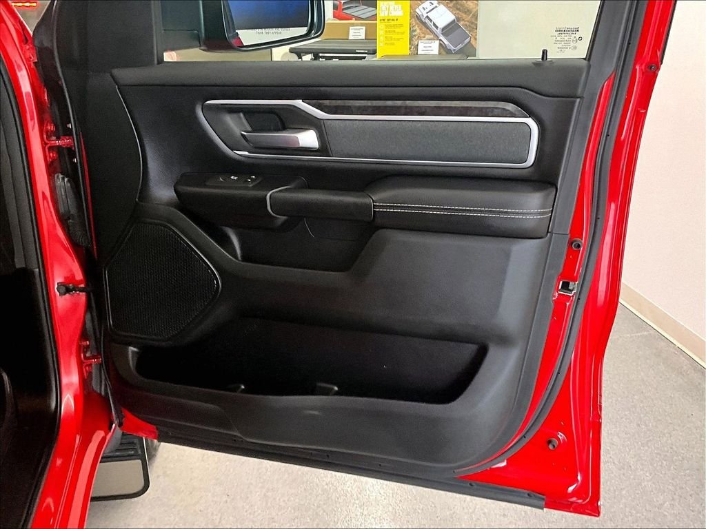 Used 2021 RAM 1500 Big Horn AWD/4WD image 12