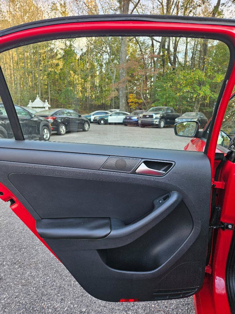 Used 2014 Volkswagen Jetta S FWD image 19
