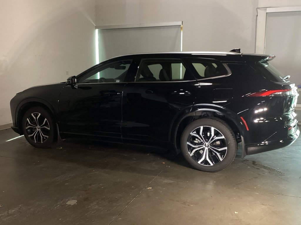 Used 2025 Toyota Crown Signia image 7