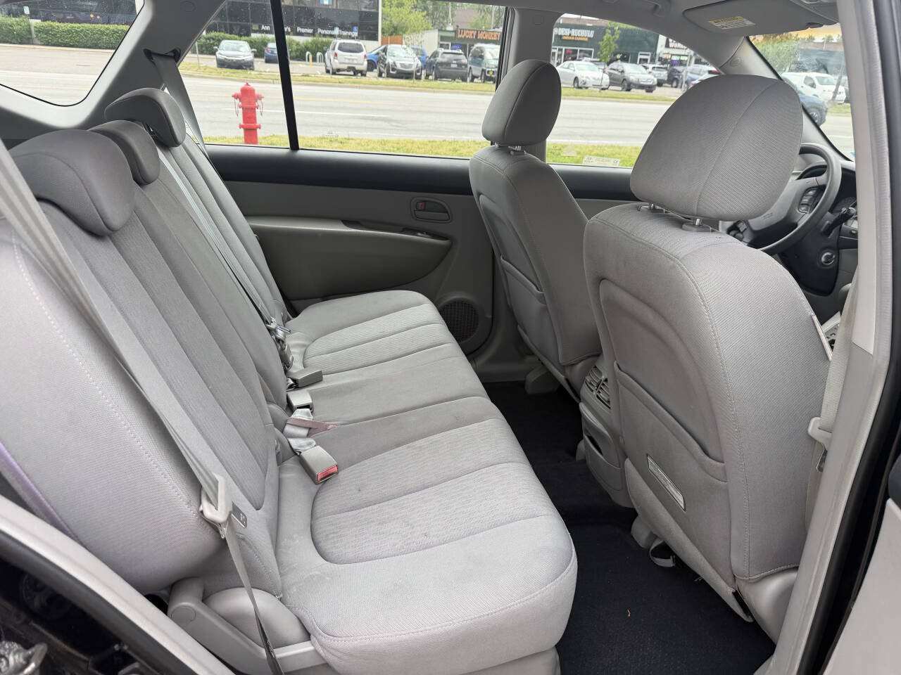 Used 2007 Kia Rondo LX w/ Convenience Pkg FWD image 28