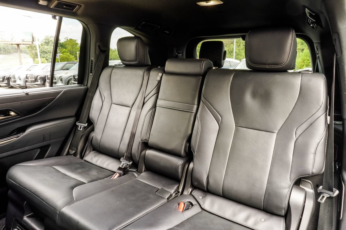 Used 2025 Lexus LX 700h Luxury w/ Appearance Package AWD/4WD image 42