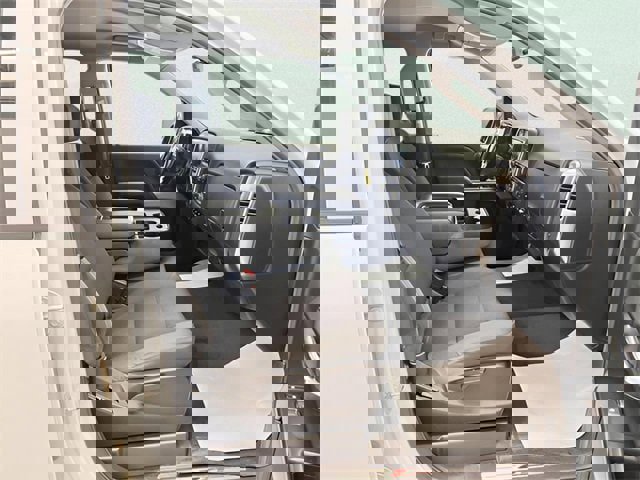 Used 2018 Chevrolet Silverado 1500 LT w/ All Star Edition image 11