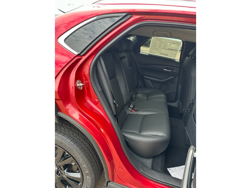 New 2025 MAZDA CX-30 AWD 2.5 S w/ Select Sport Pkg image 22