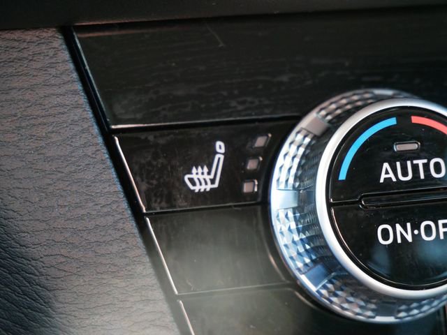 Used 2025 Mitsubishi Outlander ES image 27