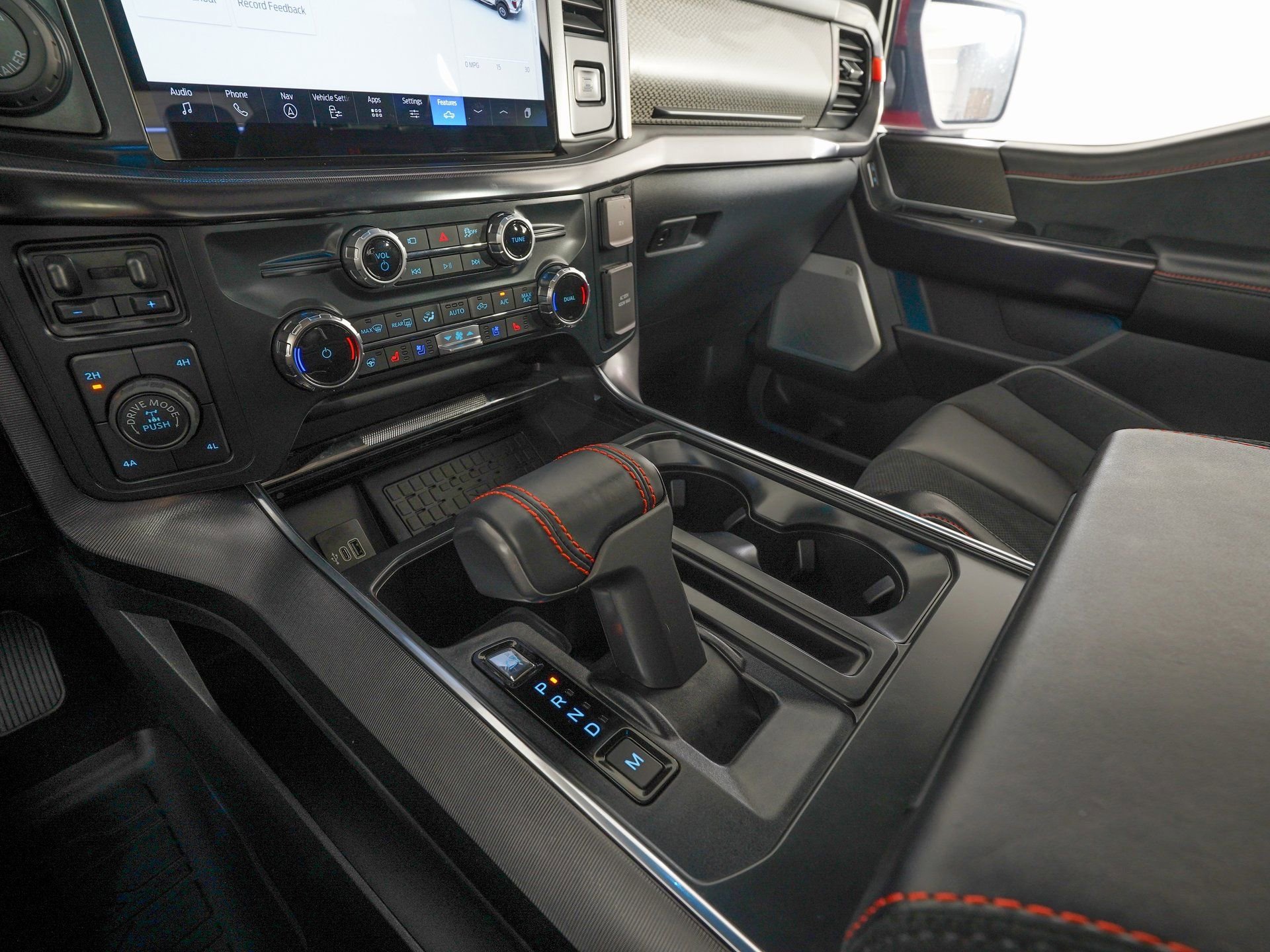 Used 2025 Ford F150 Raptor w/ Equipment Group 803A Raptor R image 21