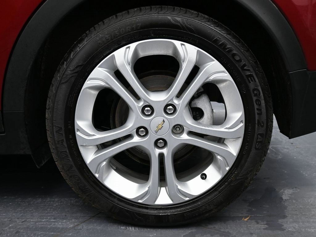 Used 2020 Chevrolet Bolt LT image 12