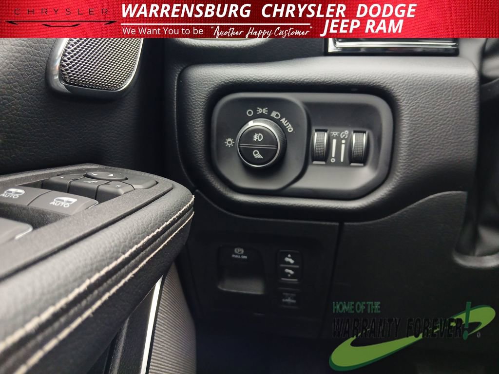 New 2026 RAM 1500 Laramie w/ Night Edition AWD/4WD image 31