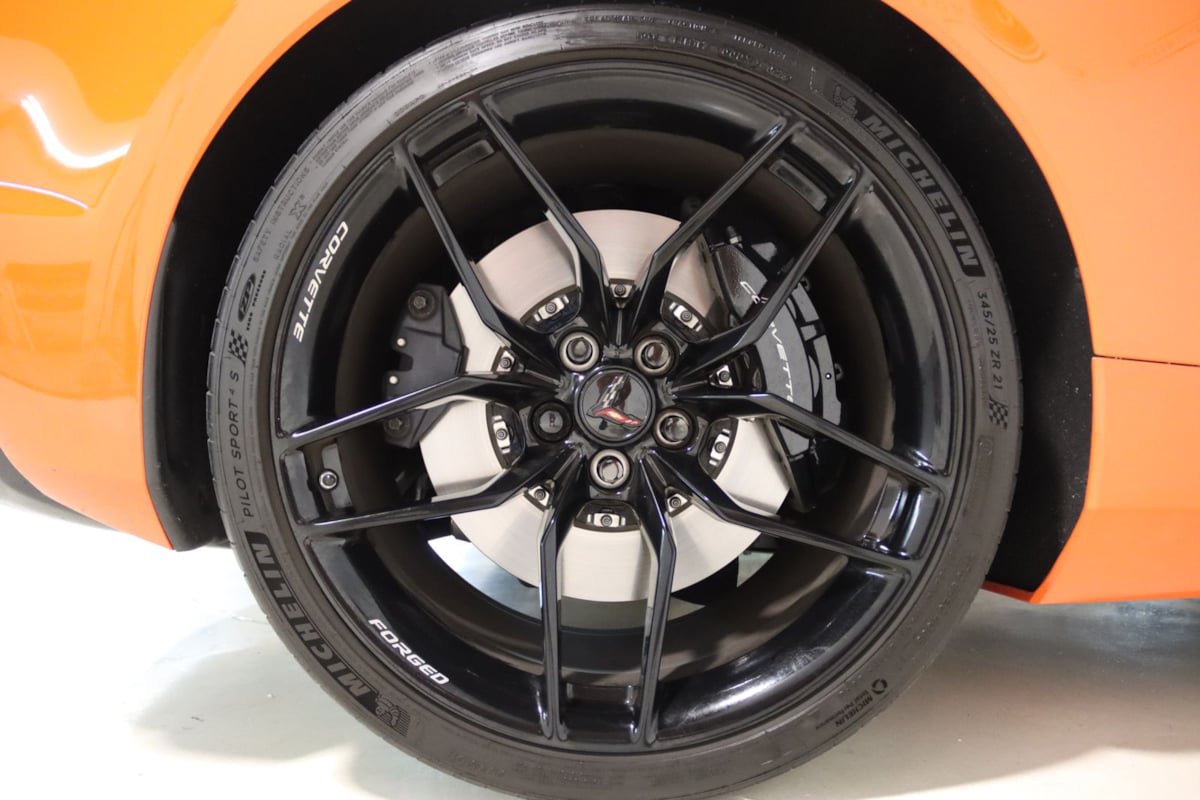 Used 2025 Chevrolet Corvette Z06 RWD image 98