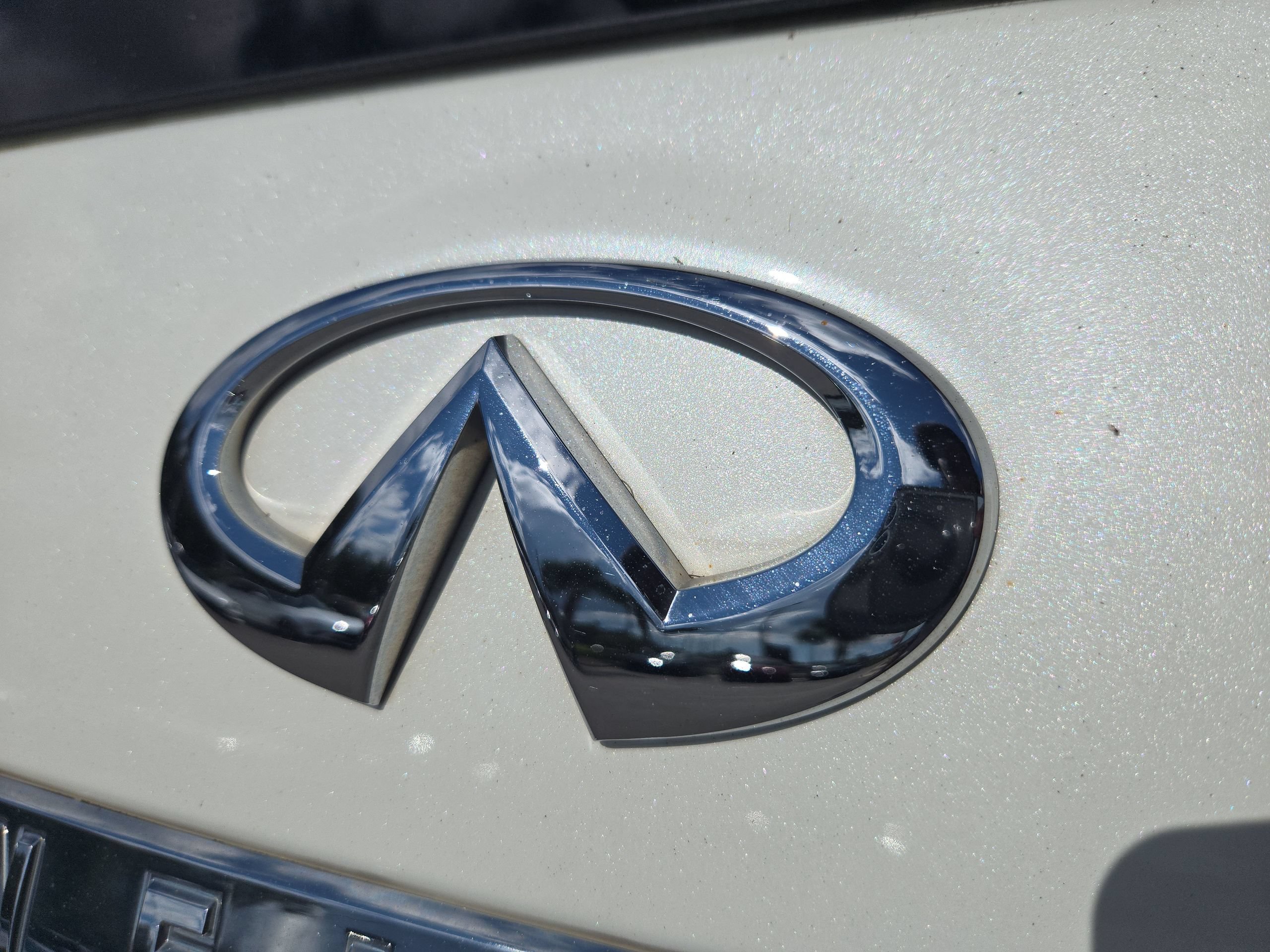 Used 2018 INFINITI QX60 Luxe w/ Deluxe Technology Package AWD/4WD image 13