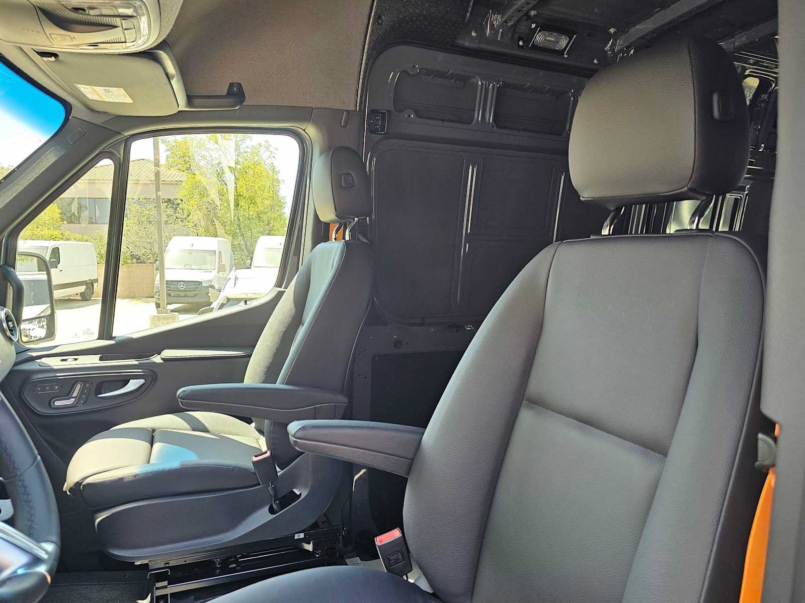 New 2026 Mercedes-Benz Sprinter 2500 image 21
