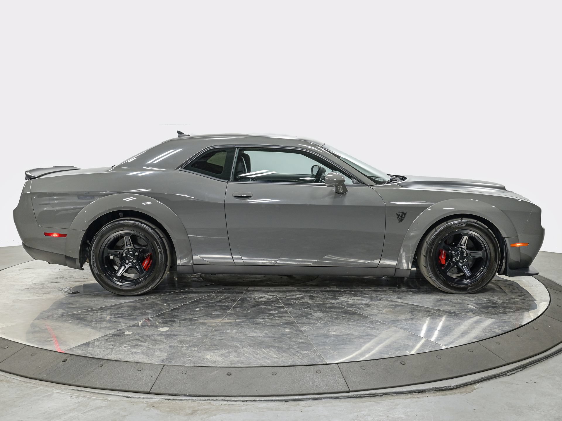 Used 2018 Dodge Challenger SRT Demon RWD image 7