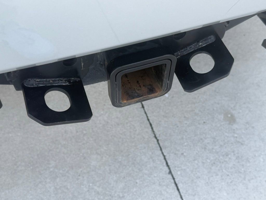 Used 2023 Nissan Armada SL w/ Cargo Package image 39