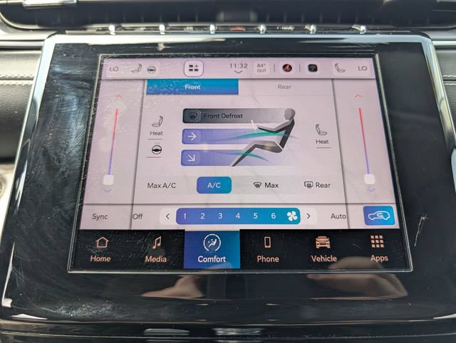 Used 2022 Jeep Grand Cherokee L Limited AWD/4WD image 27