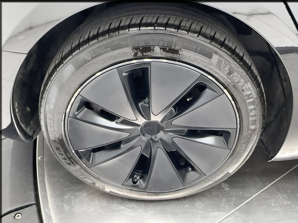 Used 2026 Tesla Model 3 RWD image 14