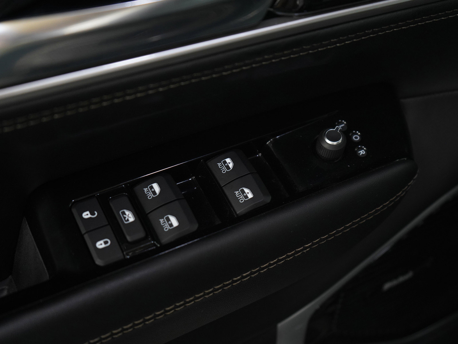 Used 2022 Jeep Wagoneer Series III w/ Premium Group I image 22