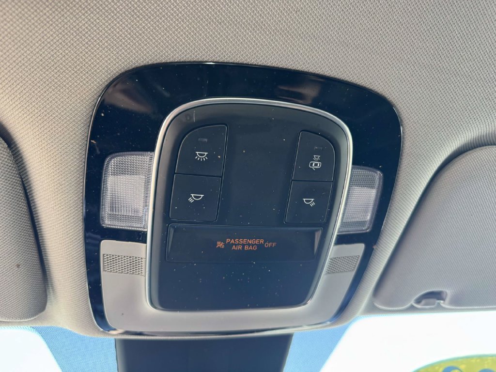 Used 2023 Hyundai Santa Fe SE AWD/4WD image 30
