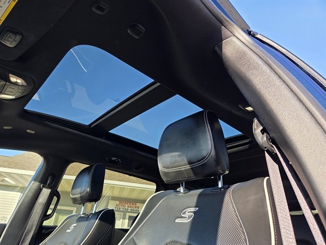 Used 2025 Chrysler Pacifica Limited image 14