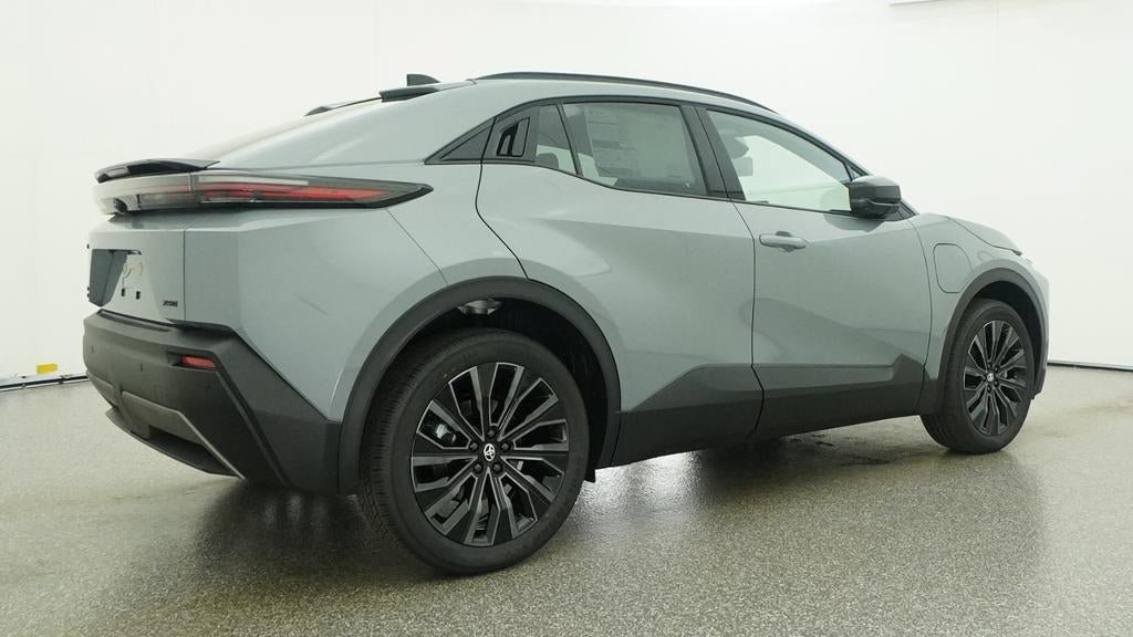 New 2026 Toyota C-HR AWD/4WD image 25