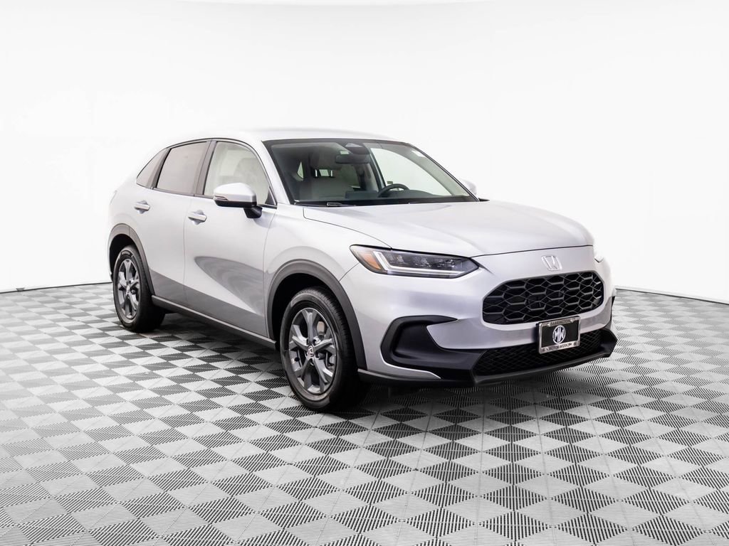 Certified 2026 Honda HR-V LX image 10