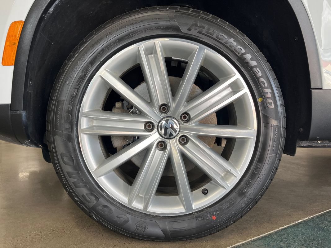 Used 2014 Volkswagen Tiguan SE AWD/4WD image 30