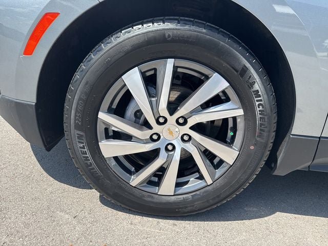 Used 2024 Chevrolet Equinox LT w/ LPO, Floor Liner Package FWD image 30