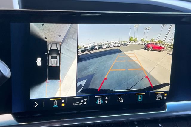 Used 2024 Chevrolet Silverado 2500 LTZ w/ LTZ Convenience Package AWD/4WD image 26