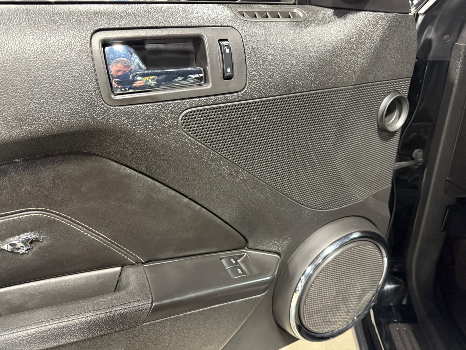 Used 2010 Ford Mustang GT image 16