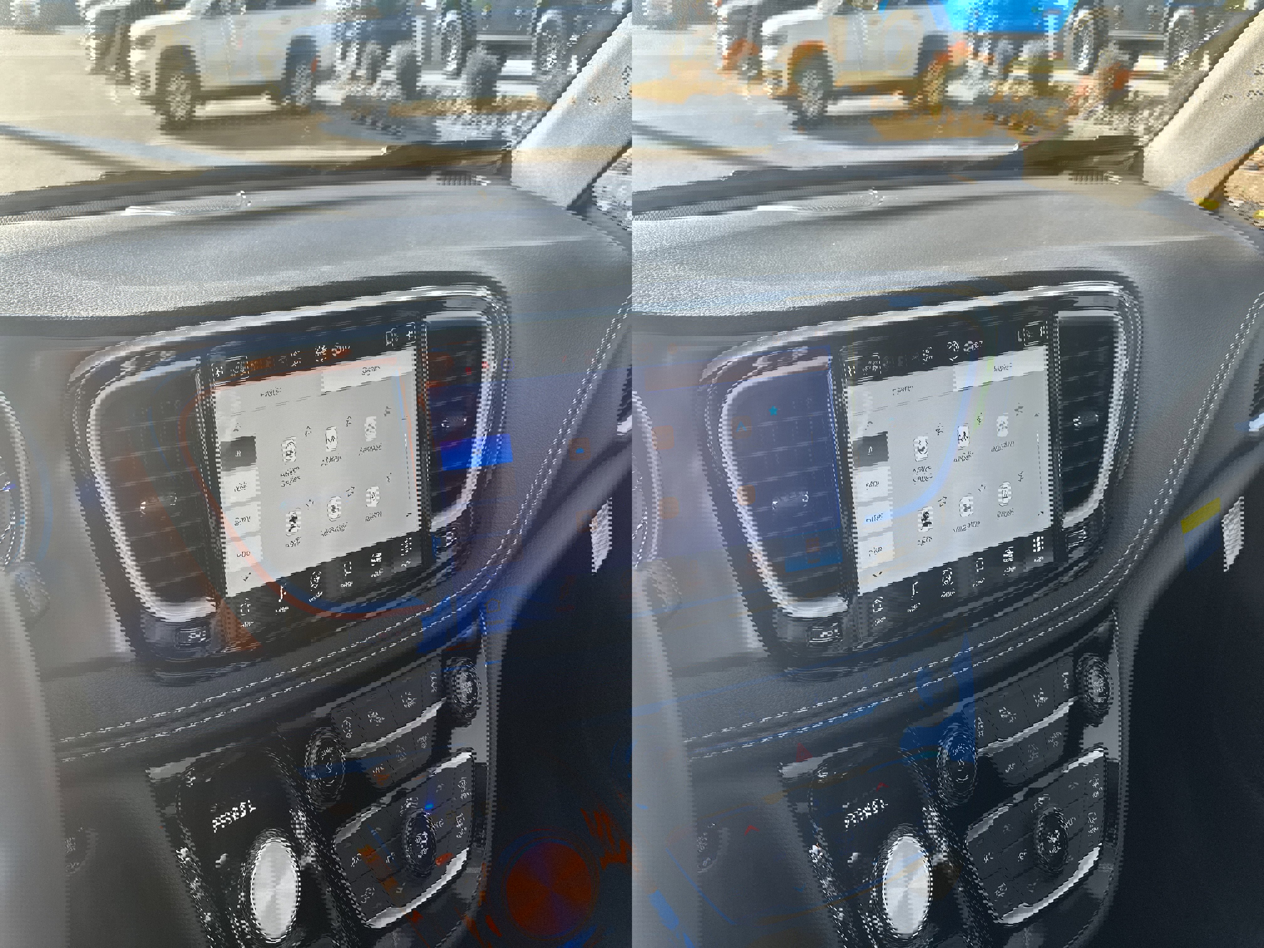 New 2026 Chrysler Pacifica Select image 35