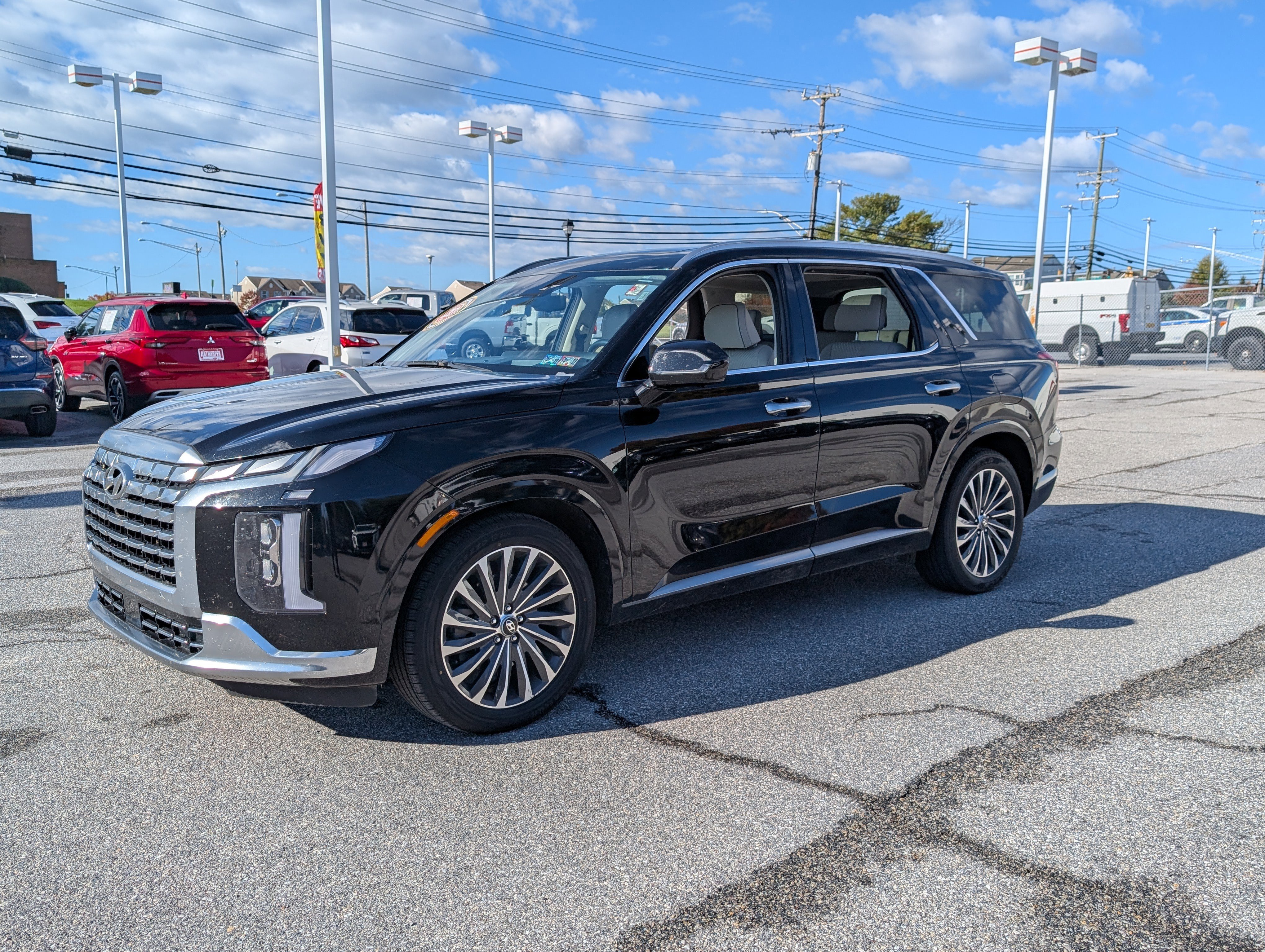 Used 2024 Hyundai Palisade Calligraphy image 7