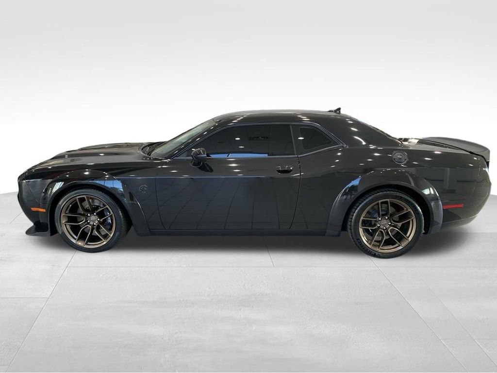 Used 2022 Dodge Challenger SRT Hellcat image 2