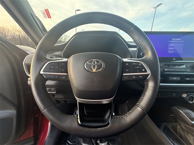 Used 2024 Toyota Grand Highlander Limited image 14