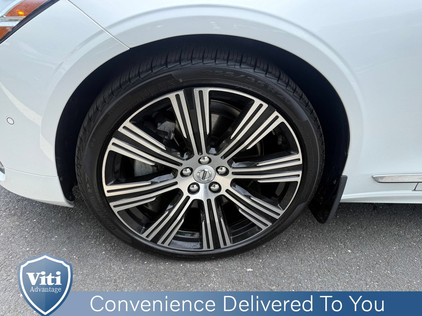 Certified 2023 Volvo S90 B6 Ultimate w/ Protection Package Premier AWD/4WD image 12