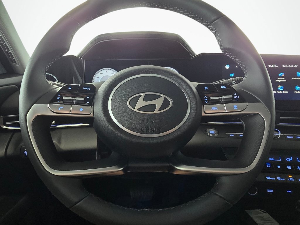 New 2026 Hyundai Elantra Limited FWD image 20