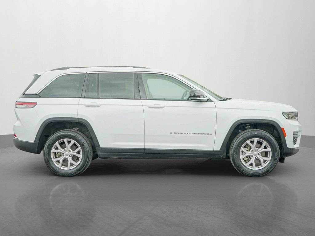 Used 2022 Jeep Grand Cherokee Limited AWD/4WD image 8