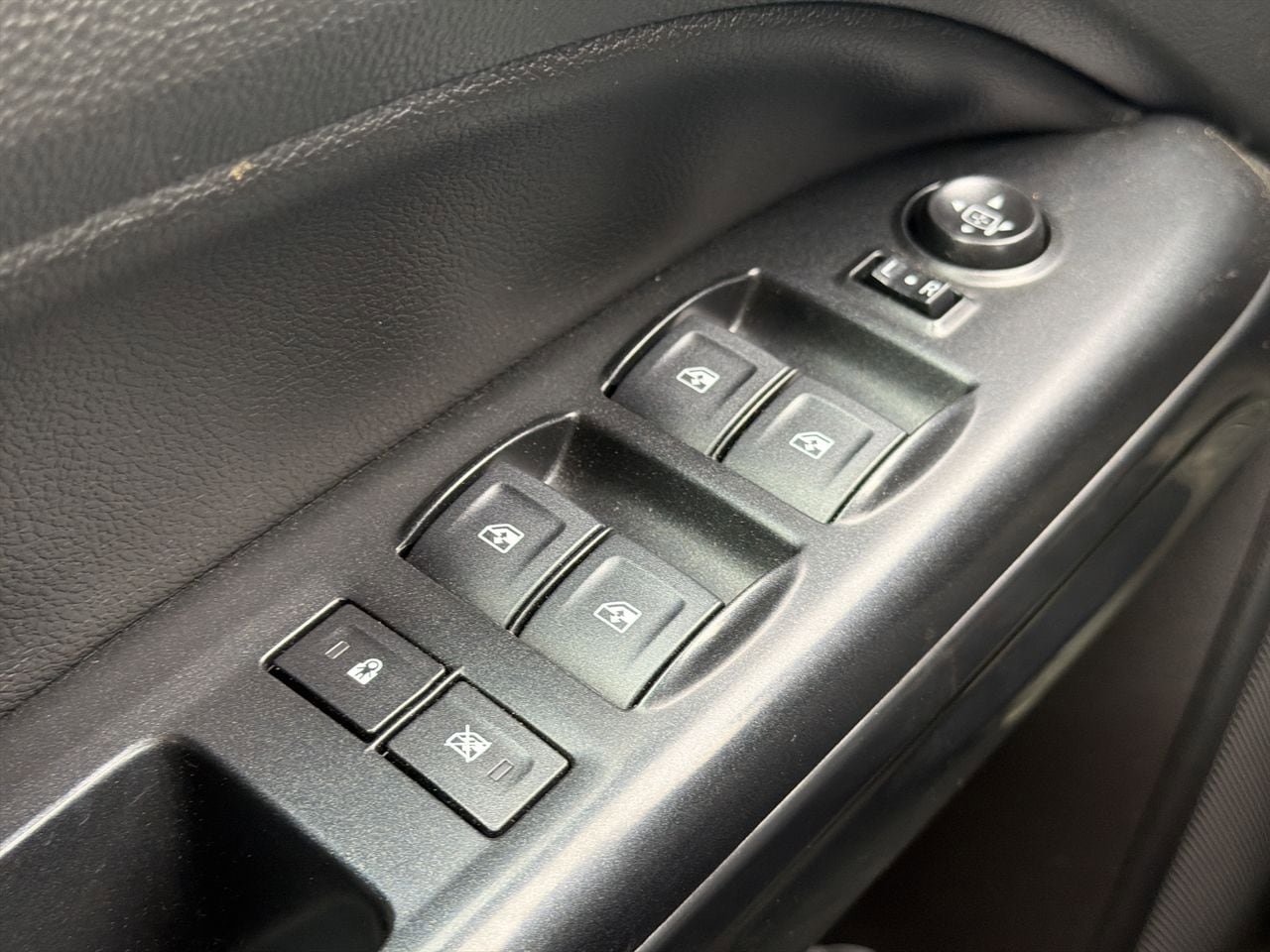 Used 2022 GMC Canyon AT4 AWD/4WD image 11