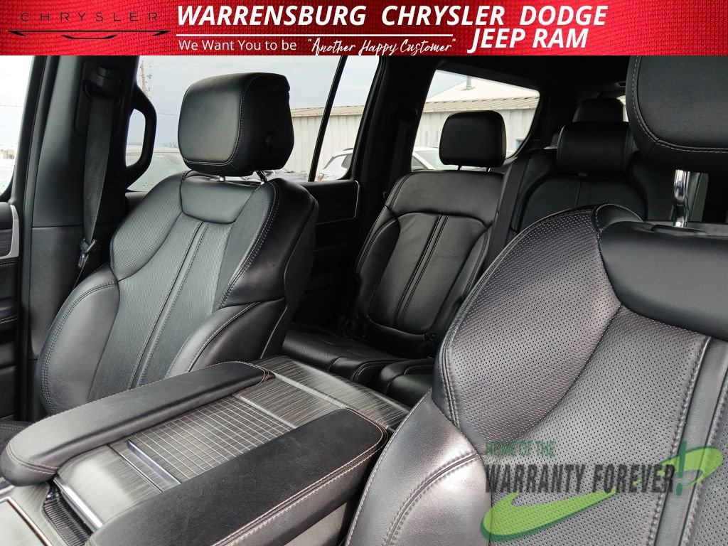 Used 2024 Jeep Wagoneer Series II w/ Flexible Seating Group AWD/4WD image 14