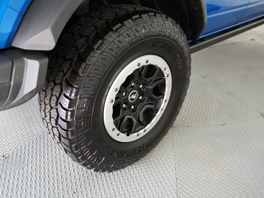 Used 2022 Ford Bronco Badlands image 55