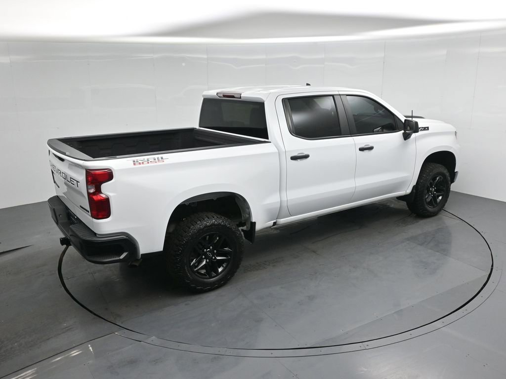 Used 2024 Chevrolet Silverado 1500 Custom Trail Boss w/ LPO, Dark Essentials Package AWD/4WD image 38