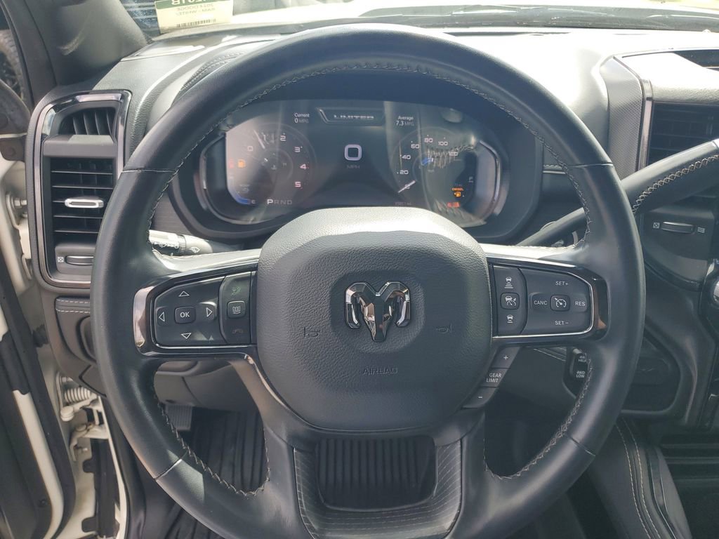 Used 2024 RAM 2500 Limited image 10