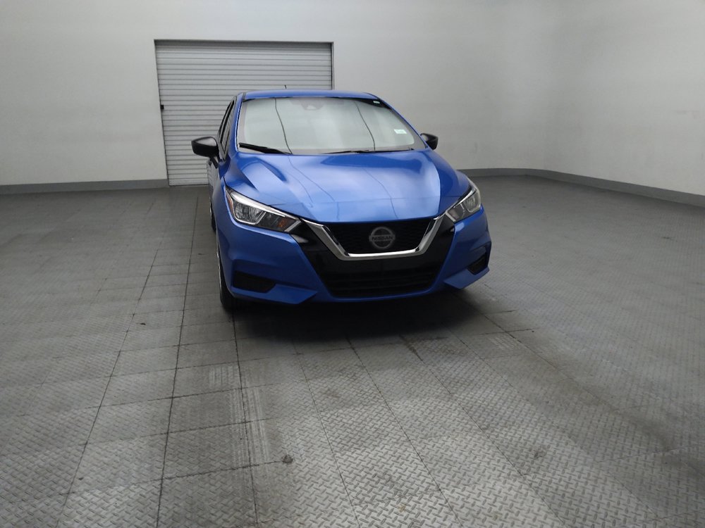 Used 2020 Nissan Versa S FWD image 14