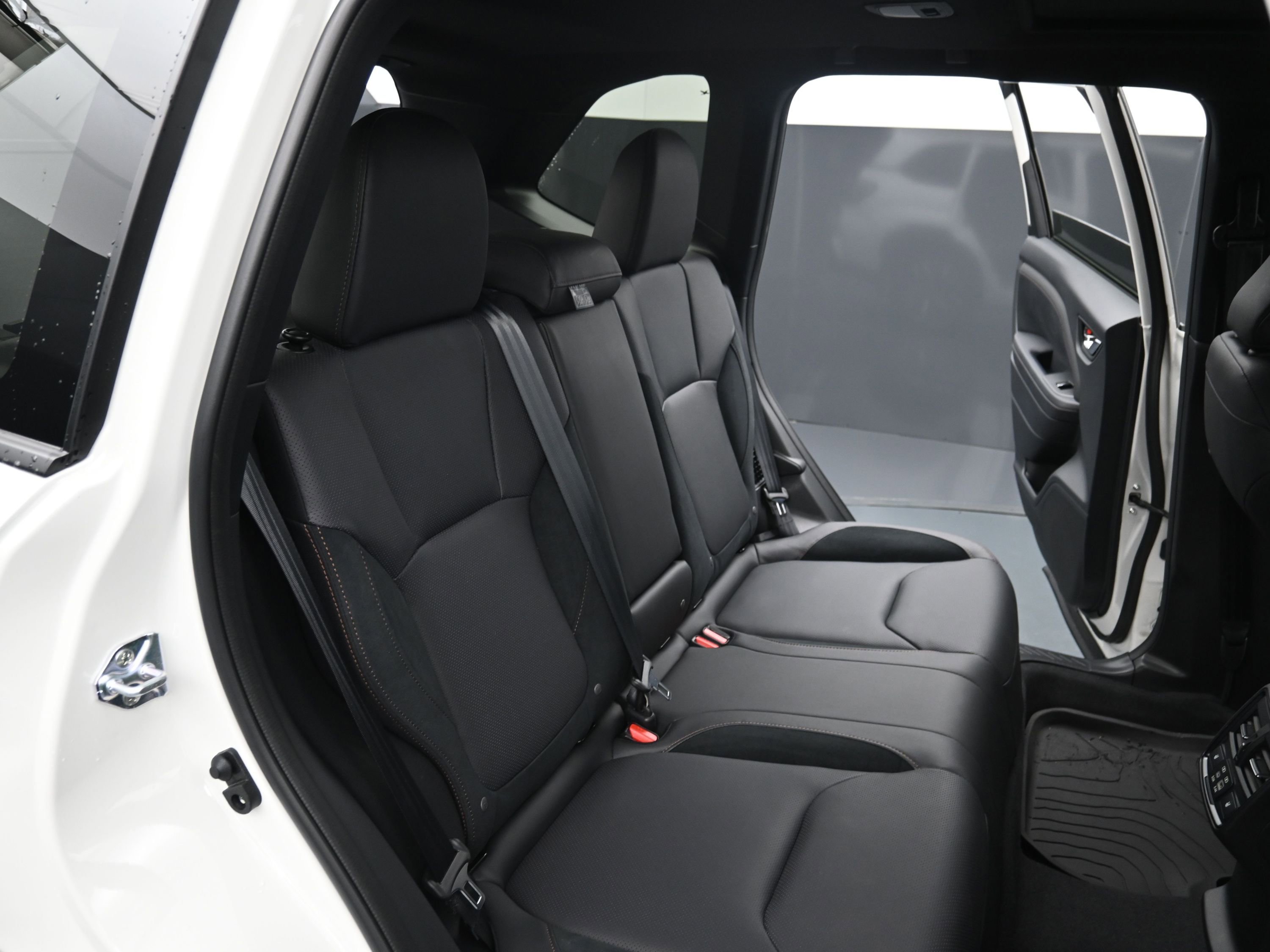 Used 2025 Subaru Forester Touring w/ Touring Package AWD/4WD image 26