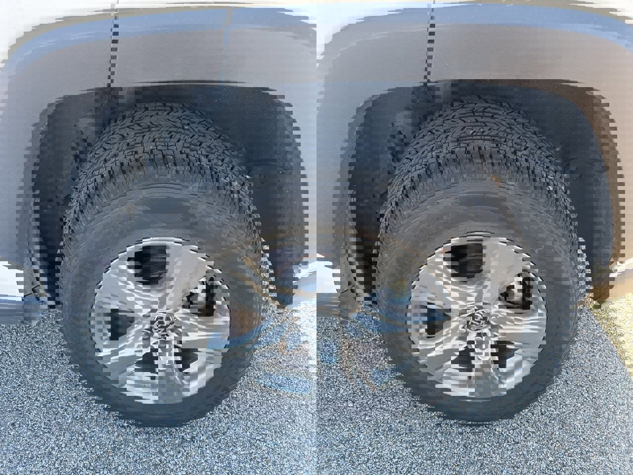 Used 2024 Toyota RAV4 XLE image 12