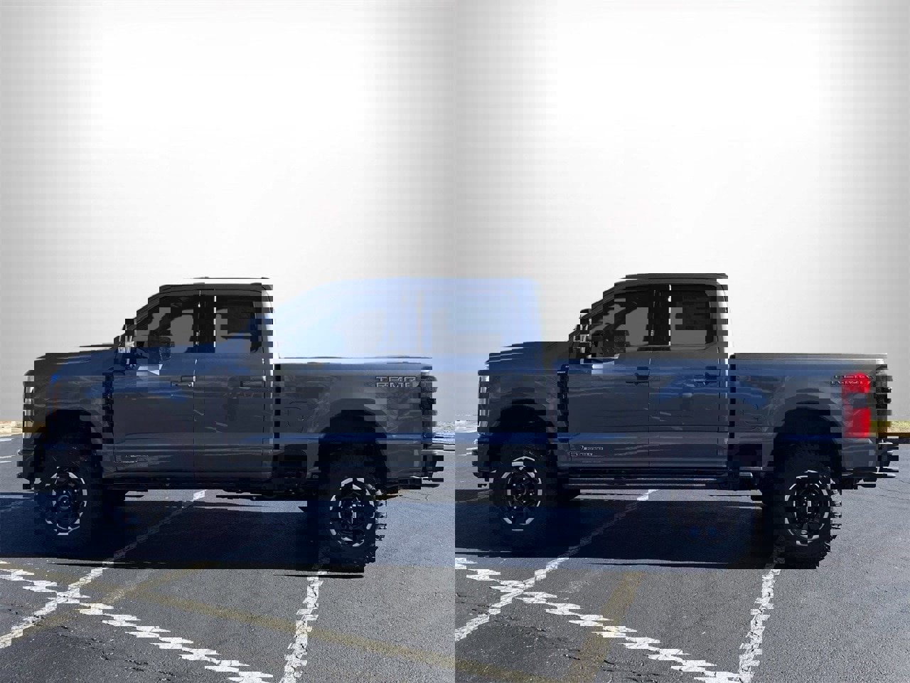 New 2026 Ford F250 Lariat w/ Tremor Off-Road Package image 28