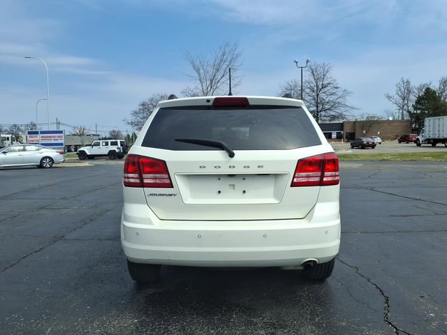 Used 2020 Dodge Journey SE w/ SE Popular Equipment Group image 7